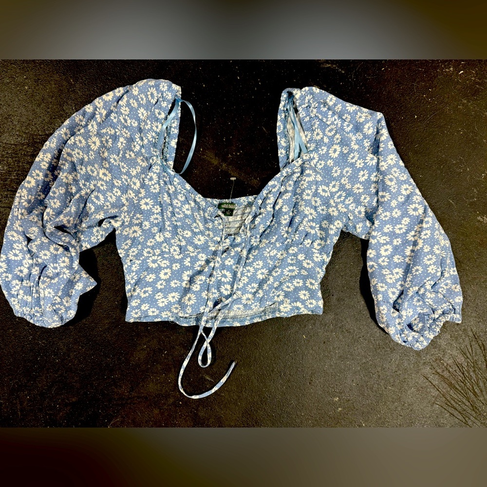 Crop top